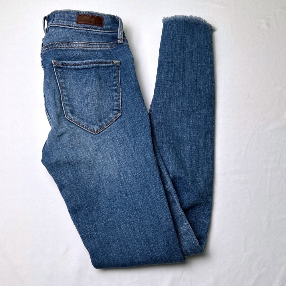 Abercrombie & Fitch Low Rise Harper Super Skinny Jeans Size 00R Distressed Patch